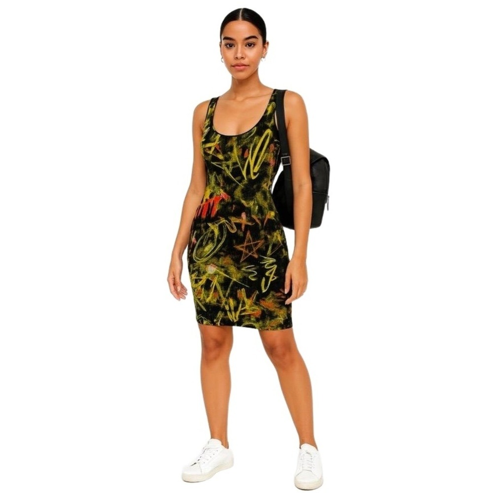 Jolie & Joy Graffiti Print Bodycon Dress – Medium